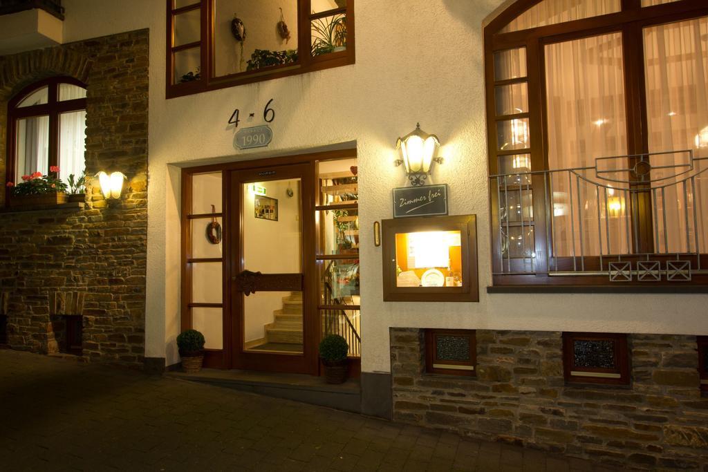 Winzerhof Brachtendorf Alken Buitenkant foto
